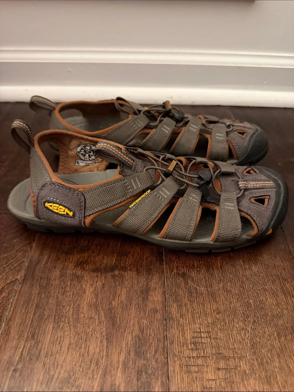 Keen Clearwater CNX Mens Waterproof Hiking Sandals